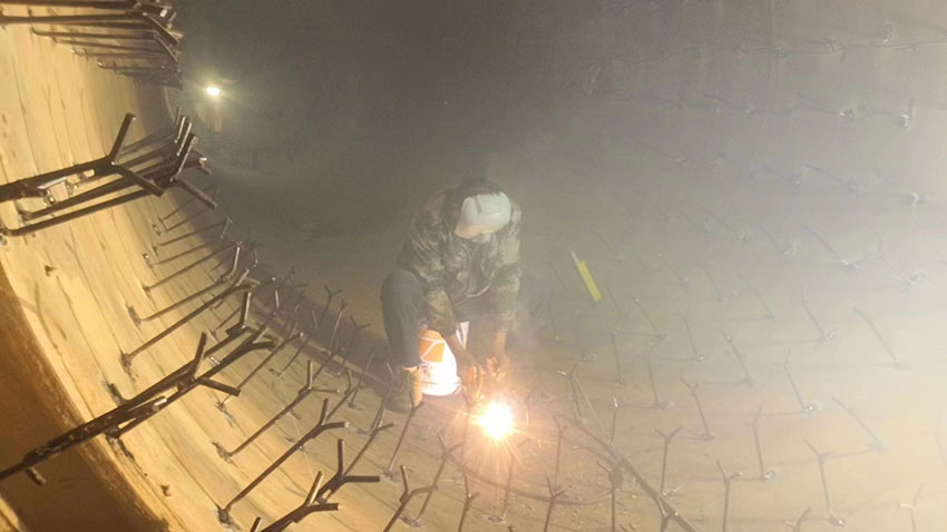 回转炉施工现场