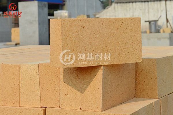 耐火砖用泥土可以吗