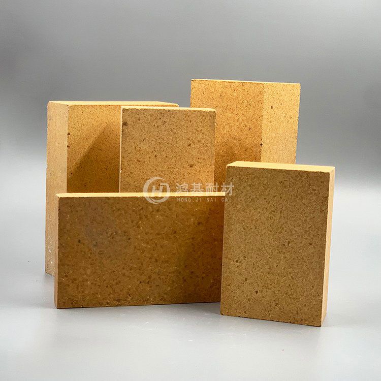 低气孔高铝砖